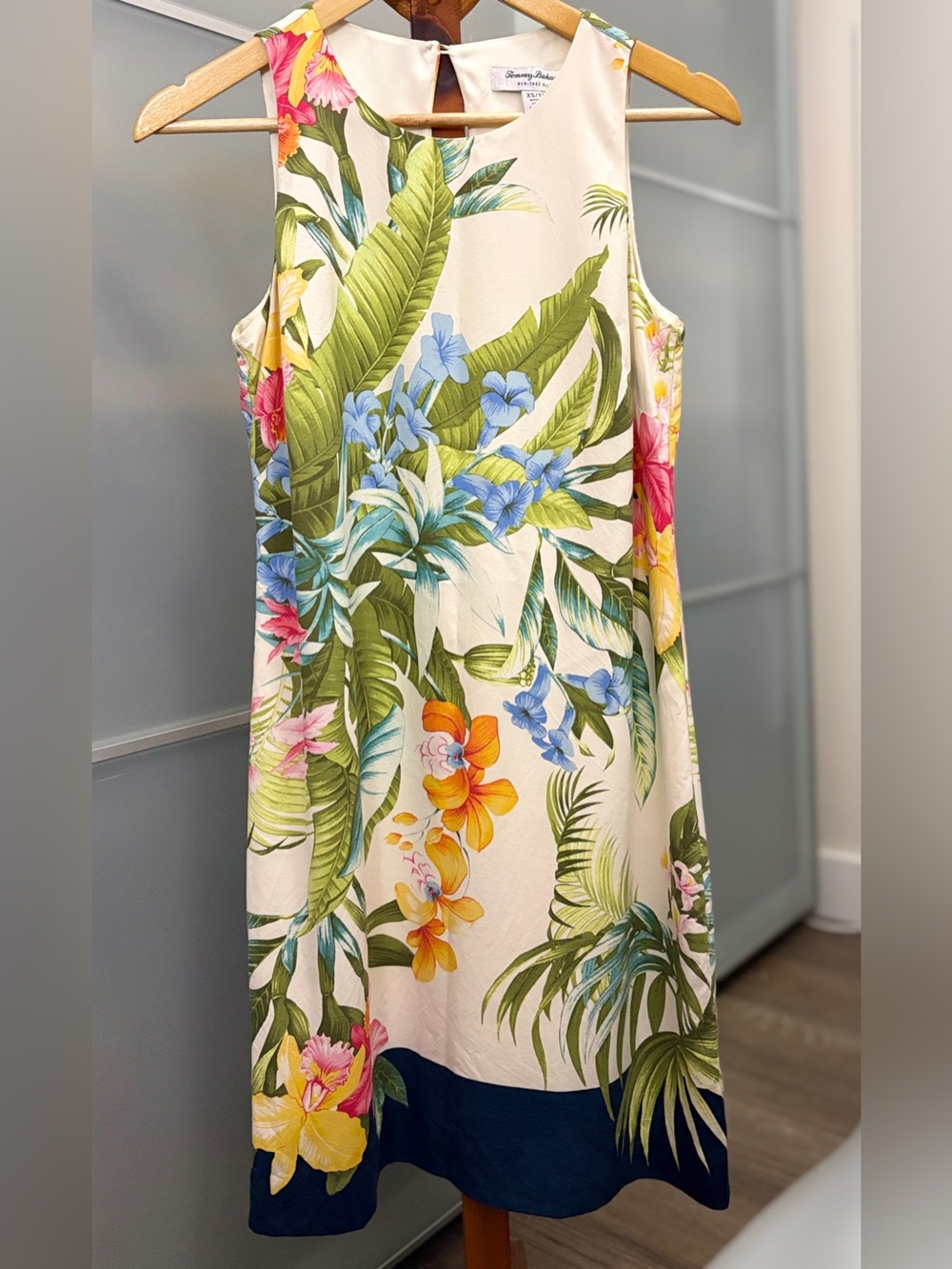 Tommy Bahama Madeira Blooms Heritage Silk Shift Dress Floral Resort Size XS